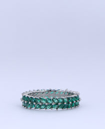 Ladies colour band with Green colour Emerlad Stone