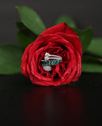 LR fancy Ring with Green colour Emerald Stone 10g