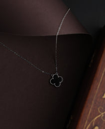 SK Pendant Chain with Black colour Onyx Stone